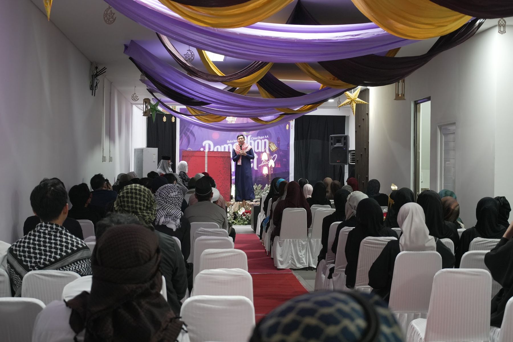 Suasana ruangan Ramadhan Connect sebelum berbuka